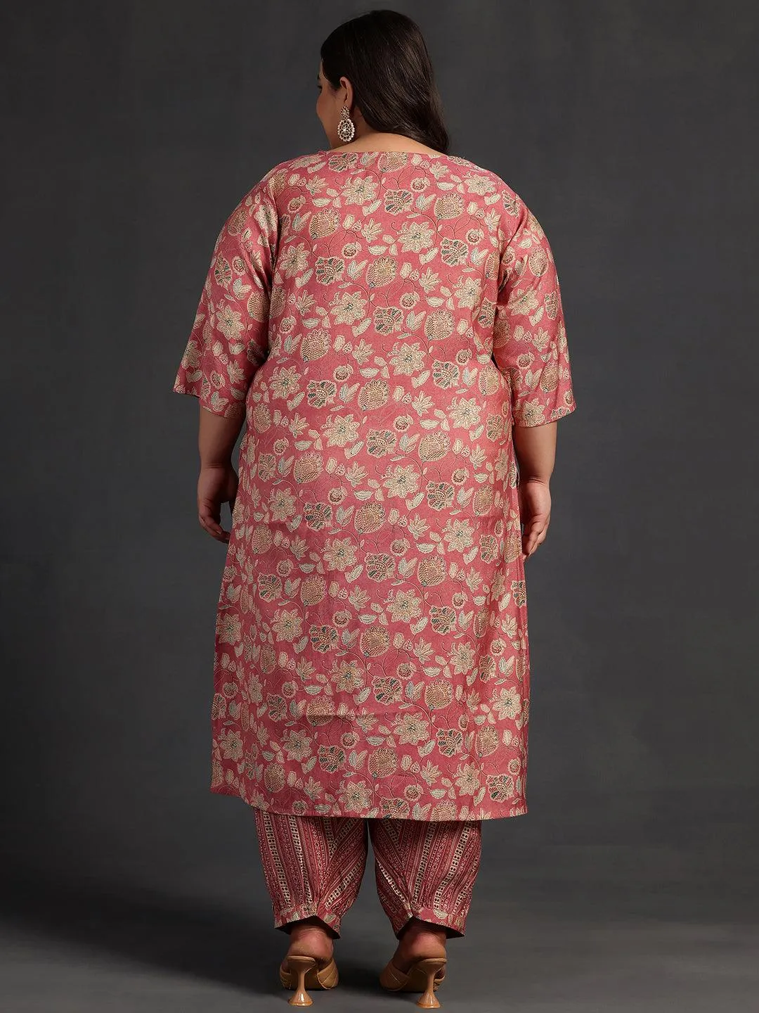 Plus Size Peach Printed Silk Blend Straight Kurta Set