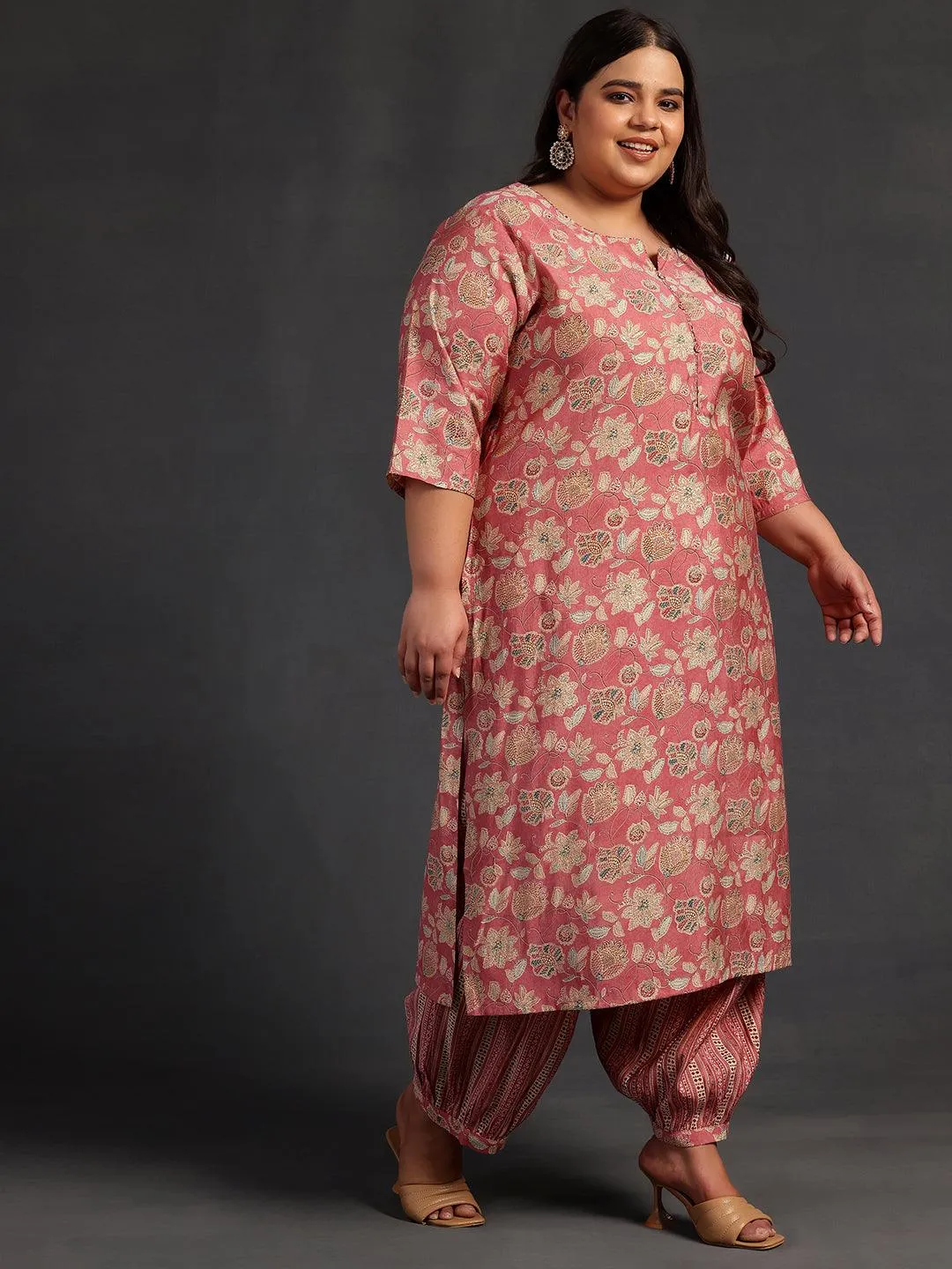 Plus Size Peach Printed Silk Blend Straight Kurta Set